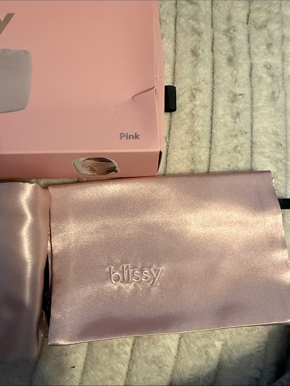 Blissy Satin Weighted Sleep Mask in Light Pink - Picture 2 of 3